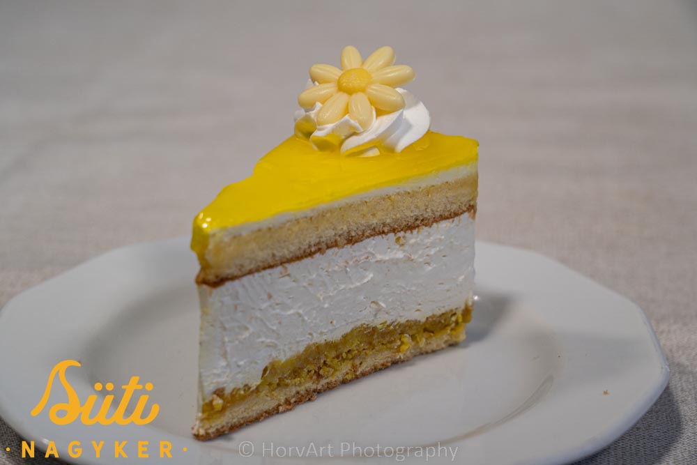 Bodzás-citromos torta szelet