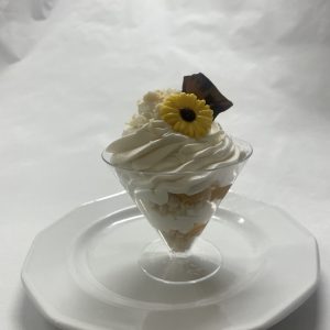 Friss szezon pohárdesszert – maracujás–mangós sajttorta  0,15 kg